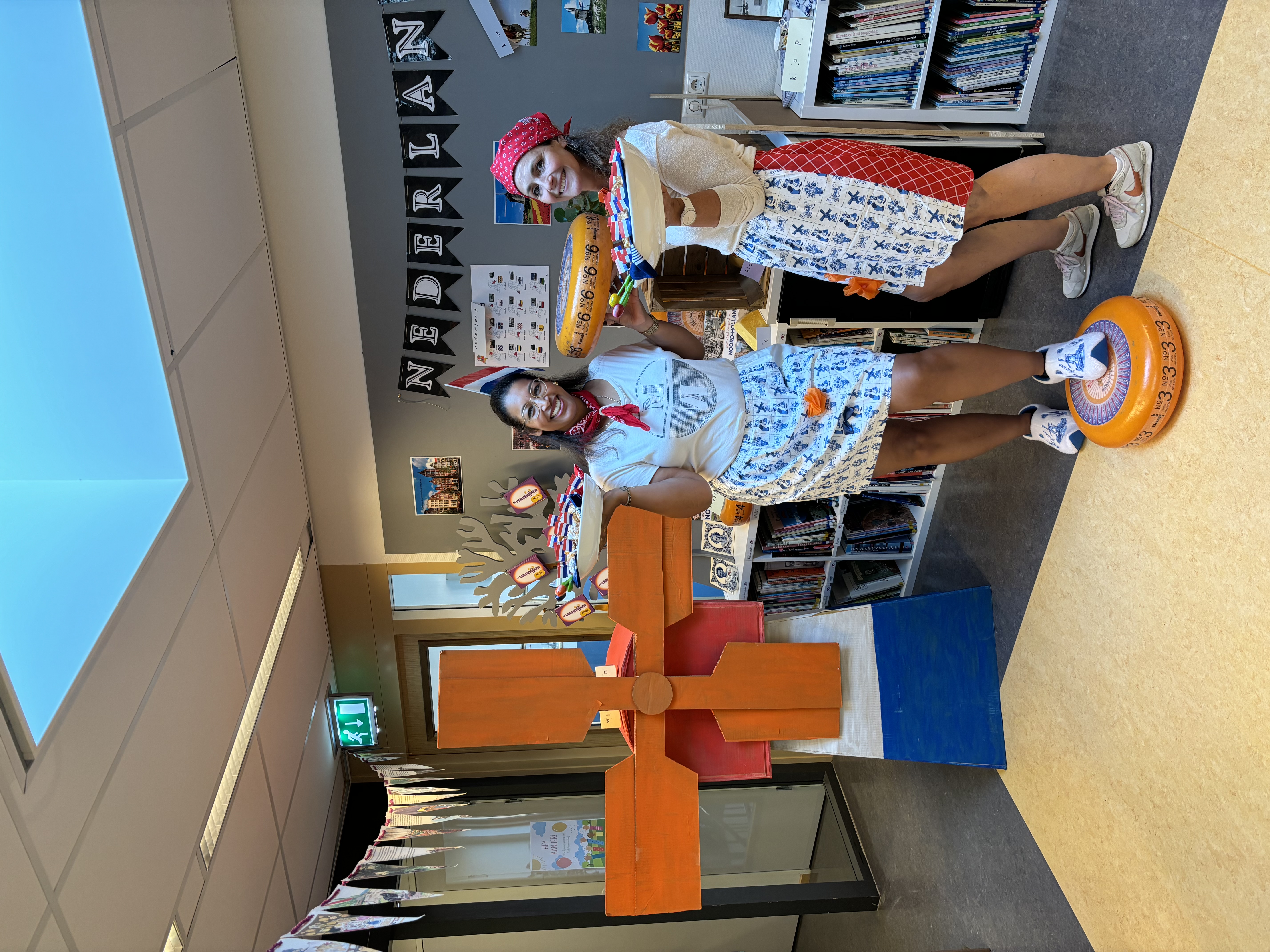 Opening thema Nederland